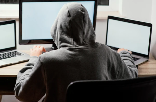 Akce KJM: Jak nenaletět internetovým podvodníkům