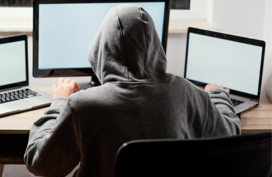 Akce KJM: Jak nenaletět internetovým podvodníkům