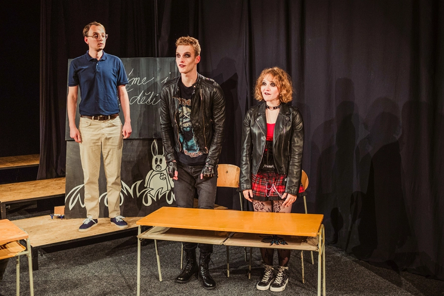 Akce KJM: Divadelní studio “V“: Pohoršovna