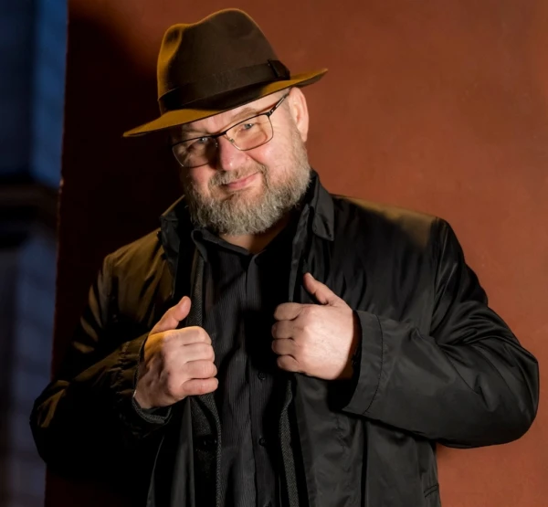 Akce KJM: Beseda se spisovatelem Ryszardem Ćwirlejem