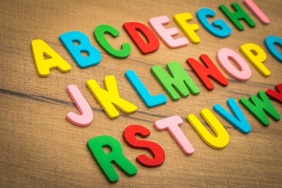 Akce KJM: Šňůrka plná písmenek