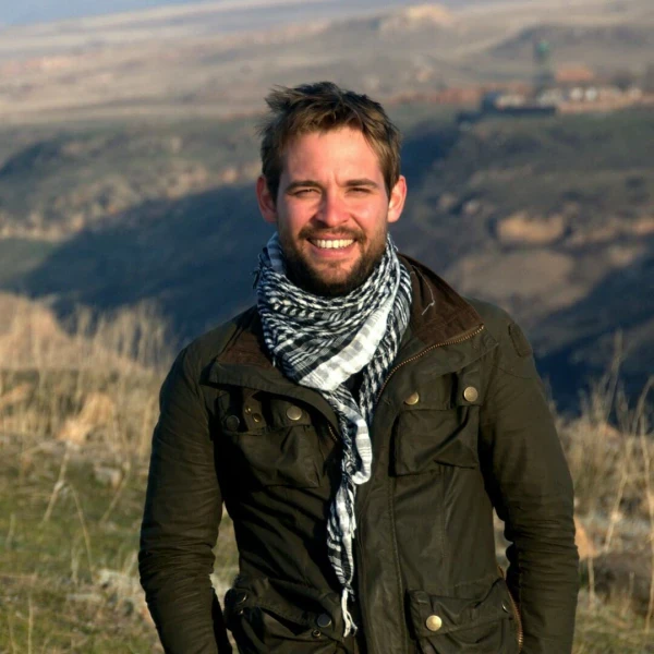 Akce KJM: Tomasz Grzywaczewski: Hranice snů. O neuznávaných státech