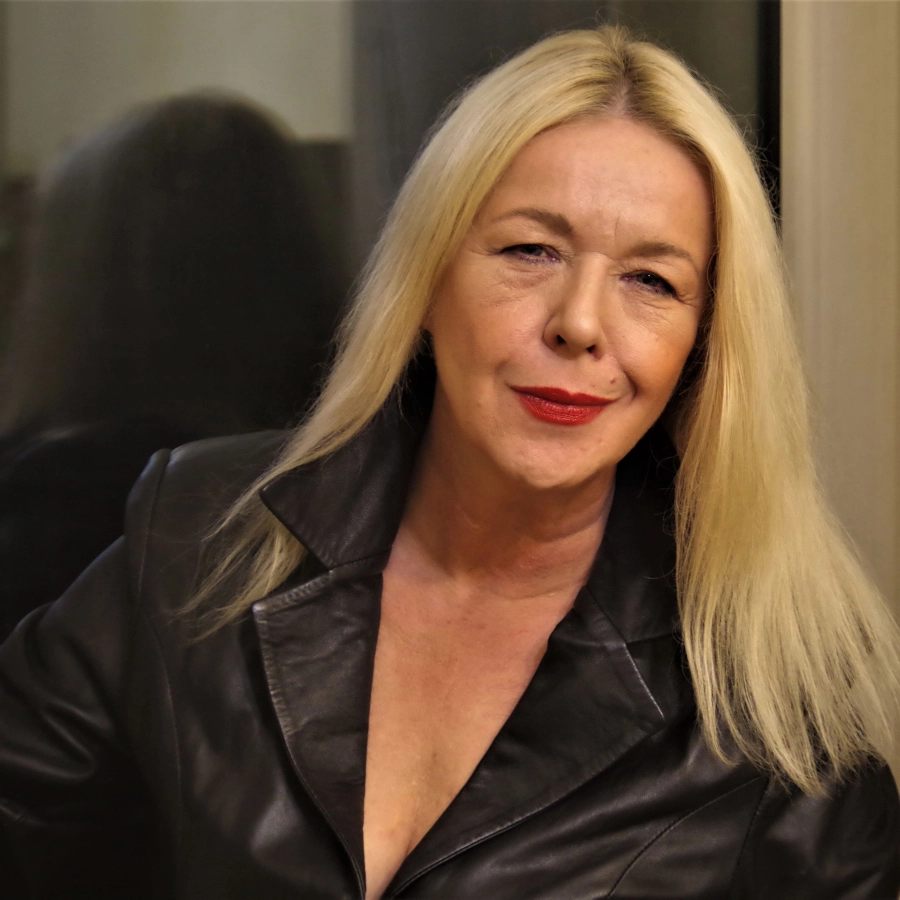 Akce KJM: Křižovatka Střed: Surovost a pohyb – Zofia Bałdyga, Joanna Oparek